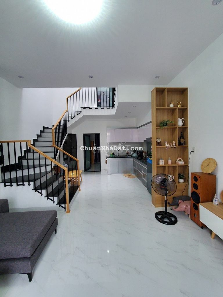 Cần bán gấp nhà 85m2 SHR ở Hoàng Minh Châu, Hòa Bình Cần bán gấp nhà 85m2 SHR ở Hoàng Minh Châu, Hòa Bình