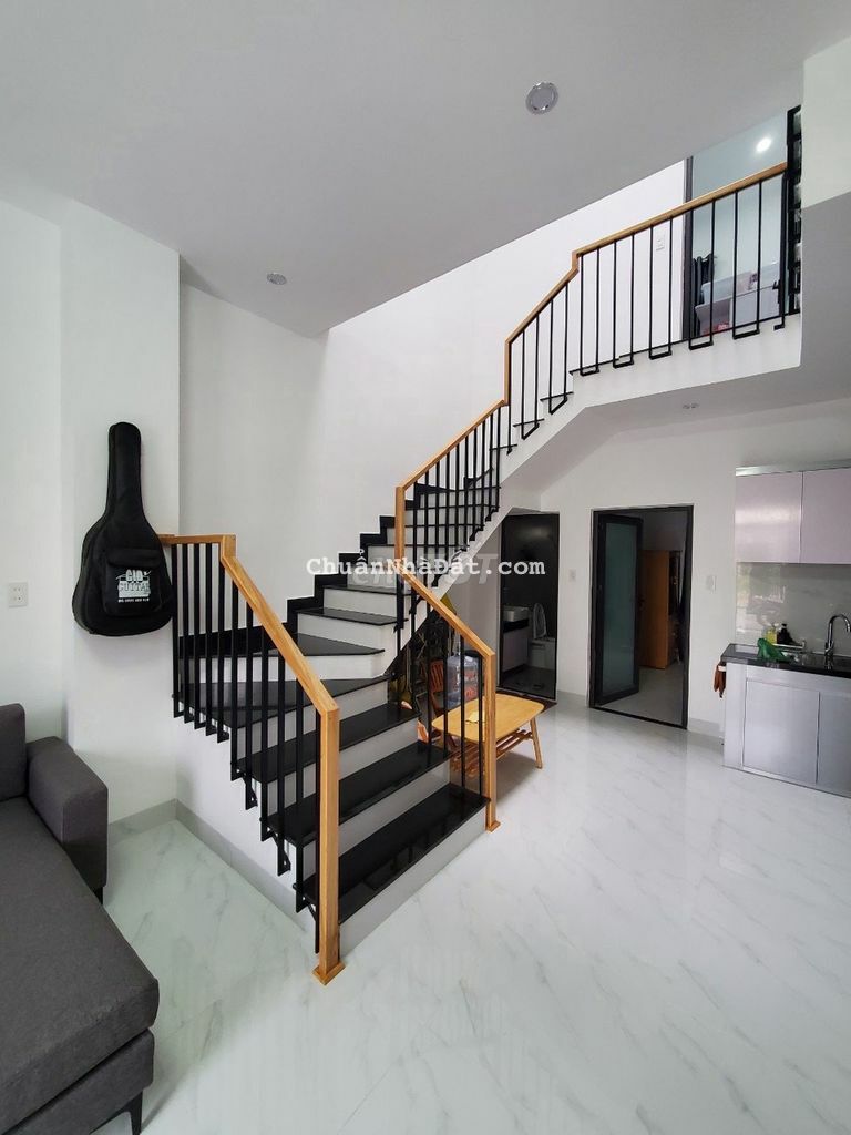 Cần bán gấp nhà 85m2 SHR ở Hoàng Minh Châu, Hòa Bình Cần bán gấp nhà 85m2 SHR ở Hoàng Minh Châu, Hòa Bình