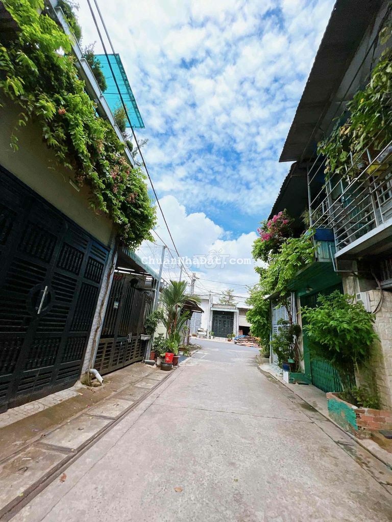 Bán nhà cấp 4 cứng cáp ngay Giòng Gio An GX Thánh Tâm Gần siêu thị Gỗ