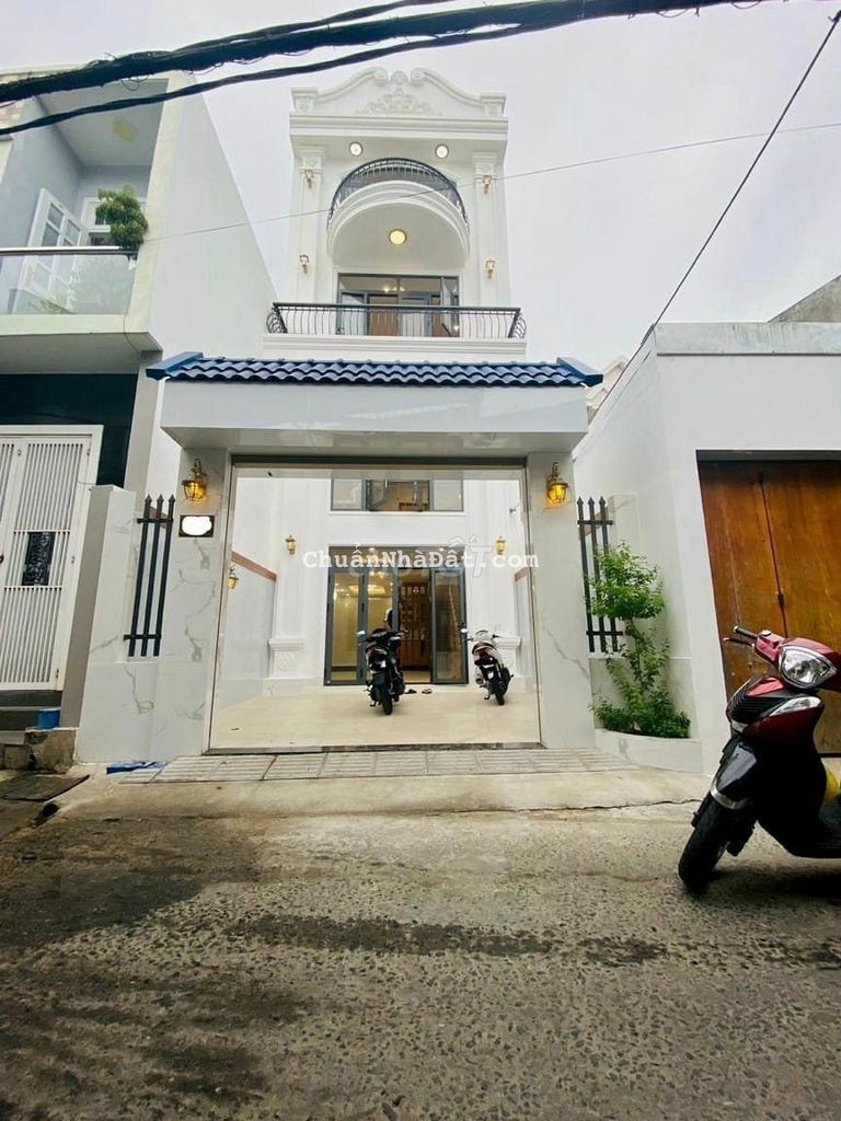 Gđ chuyển chỗ ở cần bán nhà 93,5m2 SHR ở Hồ Hòa, Tân Phong