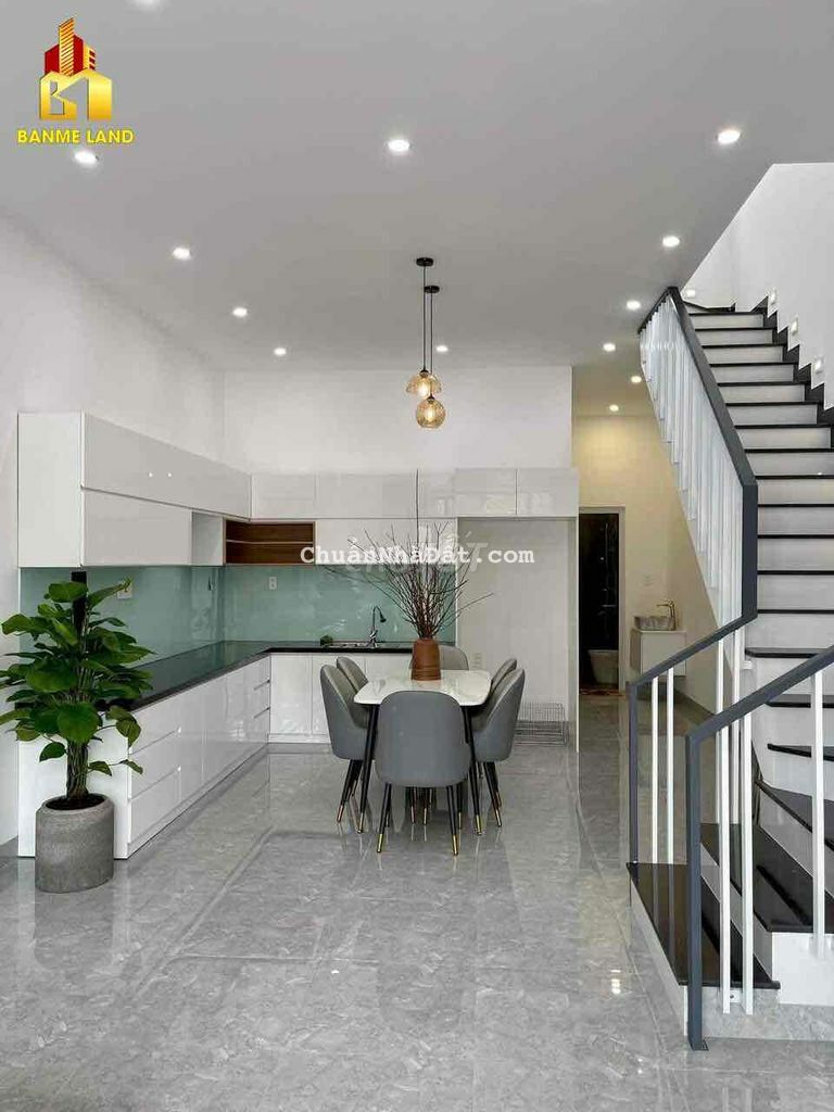 Nhà 2 tầng bao nội thất mới 100% hẻm Y Moan 5x20m Nhà 2 tầng bao nội thất mới 100% hẻm Y Moan 5x20m