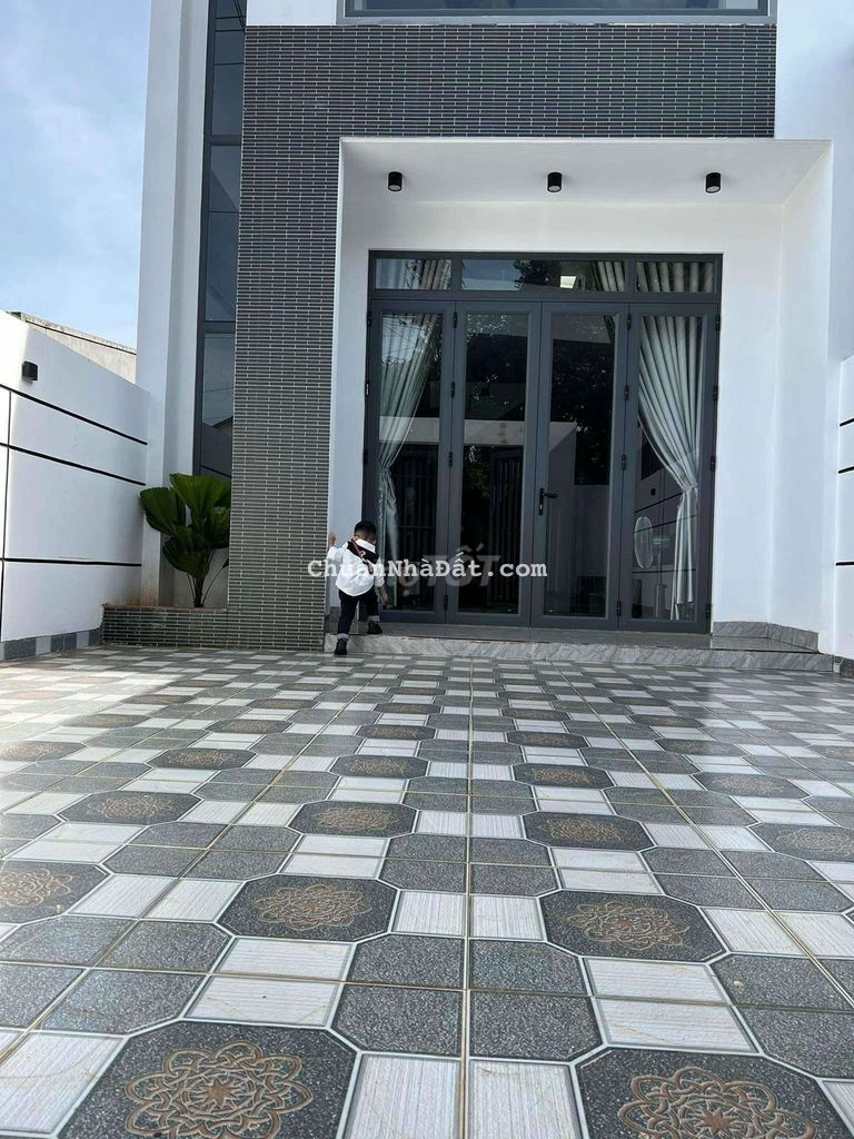 Hạ Giá Mạnh Nhà Đẹp Full Nội Thất Gần Trung Tâm