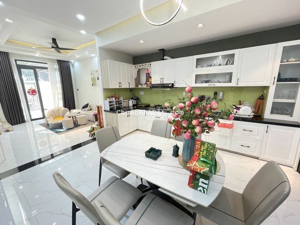 💥Nhà 1 mê TC,5*27m,hẻm 56 Nguyễn Thị Định,gần siêu thị Big C