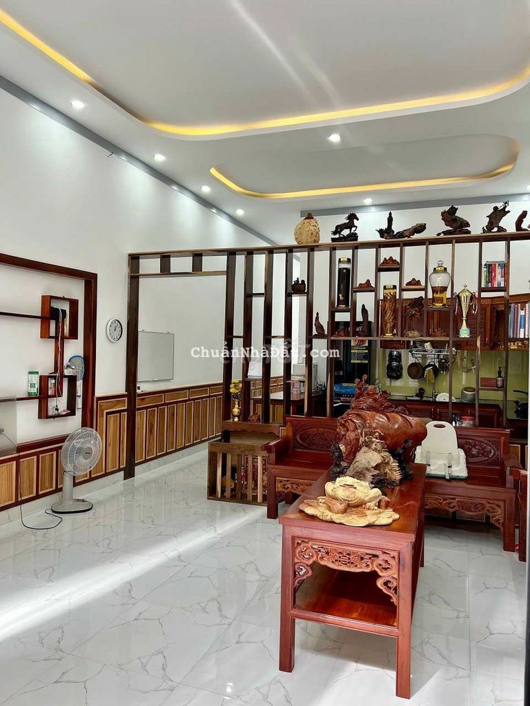 Nhà Đẹp Chỉ 1,890 Tr - Mới Đặng Văn Ngữ, P. EaTam, Xịn Xò, Quá Đẹp