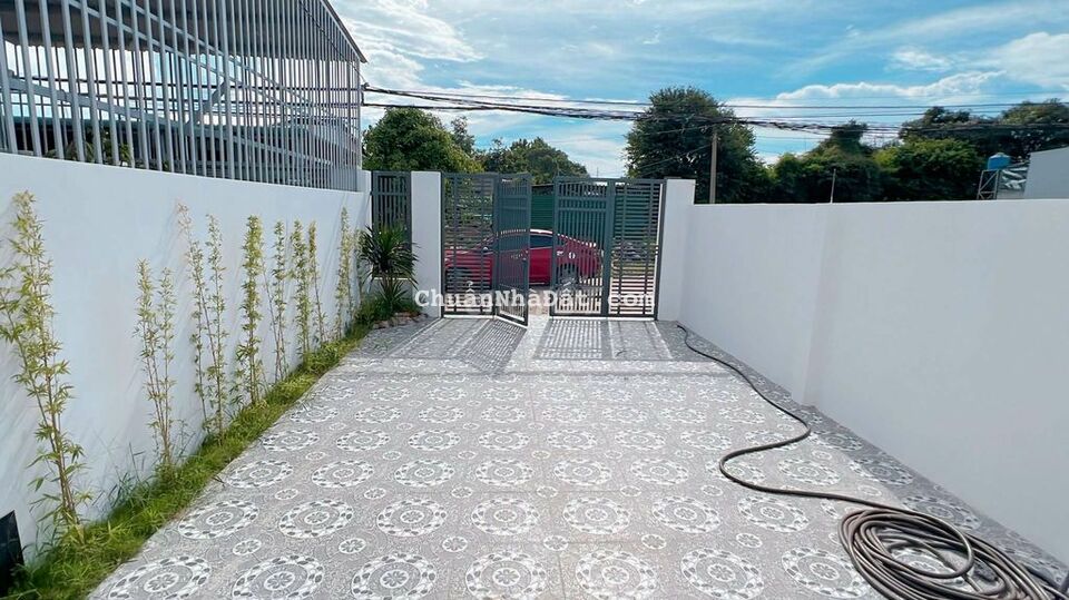 Nhà Cấp 4 Mới 100% CưeBur, Giá Chỉ 1,080tr, Giảm 300tr Bán Gấp Nhà Cấp 4 Mới 100% CưeBur, Giá Chỉ 1,080tr, Giảm 300tr Bán Gấp