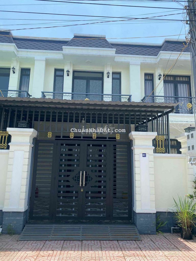 BÁN NHÀ NGỘP BÌNH CHÁNH - CÓ SHR - 1TỶ190 GẦN TRƯỜNG THPT BÌNH CHÁNH