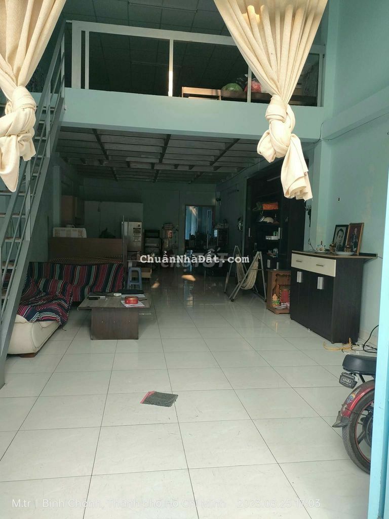 Nhà Tân nhựt vị trí đẹp đầy đủ tiện ích