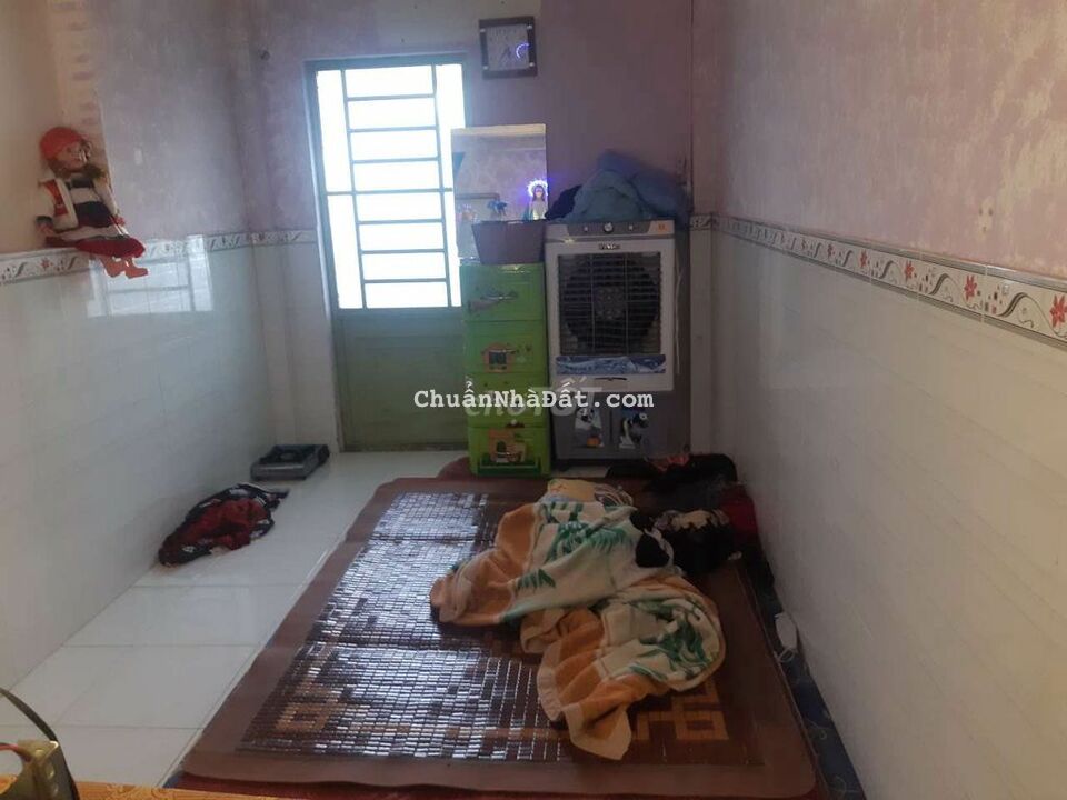 Thiếu nợ bán gấp nhà ấp5 xã phong phú có giấy thuê riêng Thiếu nợ bán gấp nhà ấp5 xã phong phú có giấy thuê riêng