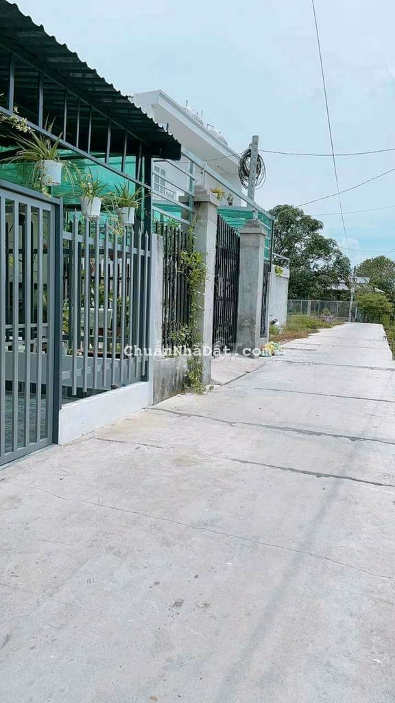 Bán nhà hẽm xe hơi đường xe hơi ấp4 đa phước Bán nhà hẽm xe hơi đường xe hơi ấp4 đa phước