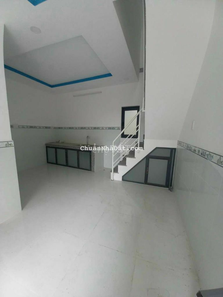 Bán nhà lầu mới ấp4 xã đa phước đường chùa linh hòa tự