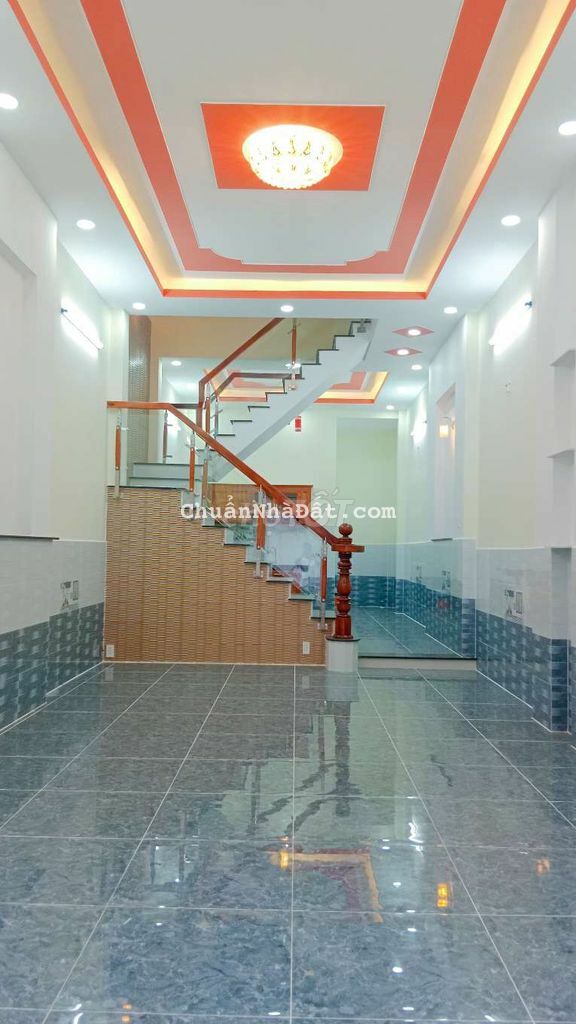 Bán nhà lầu đẹp 3PN đường Võ Văn Vân Vĩnh Lộc B