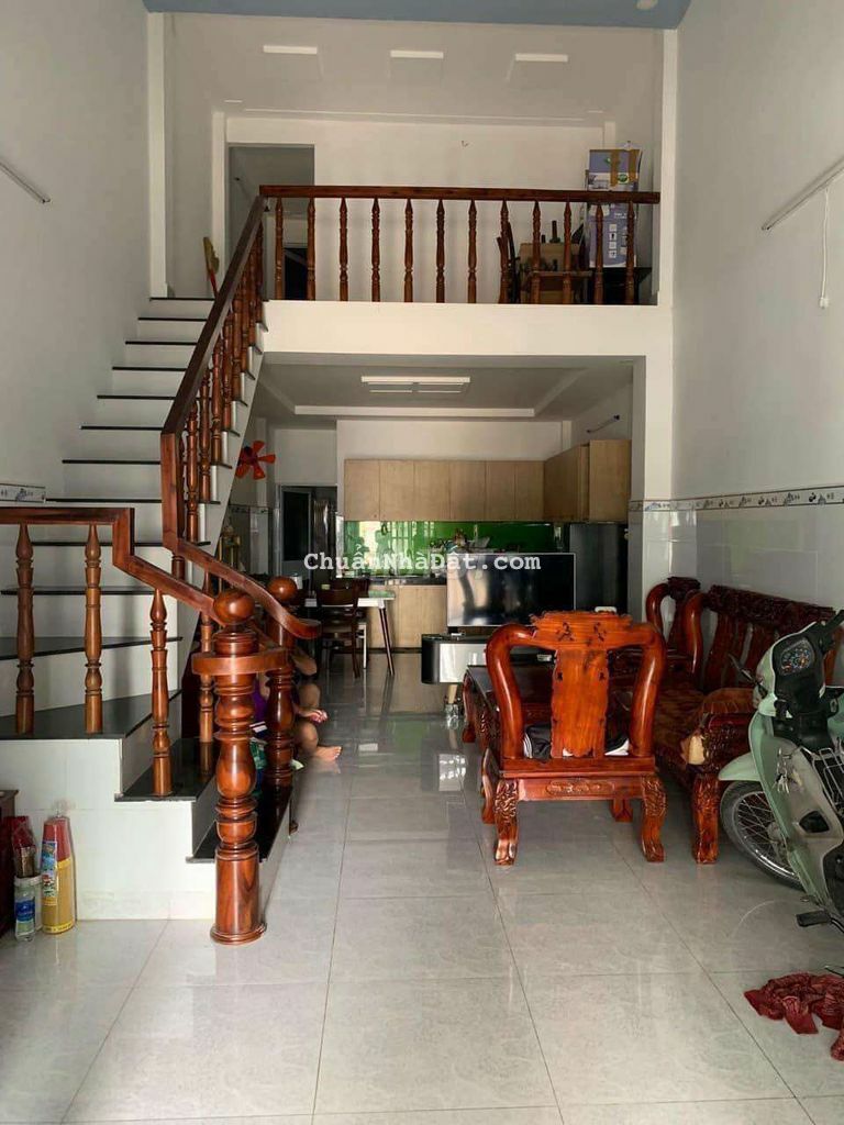 Bán nhà 4x16 đường Kinh Trung Ương Vĩnh Lộc A Bán nhà 4x16 đường Kinh Trung Ương Vĩnh Lộc A