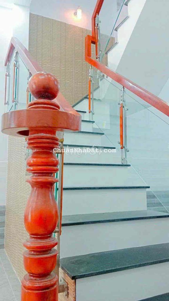 Nhà đẹp 4,3*15,5m 3PN 2/Đường 1B Cách Mặt Tiền Võ Văn Vân 100m VL B