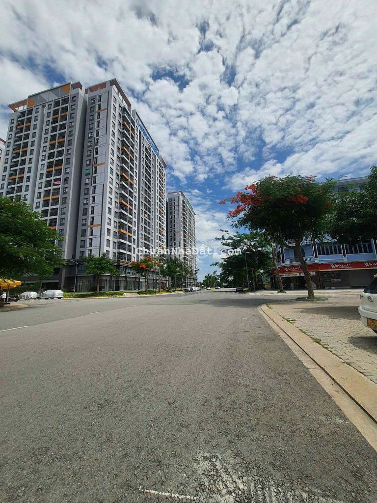 Nhà phố Lovera park đối diện Lovera Vista, 75m2 - 6.5 tỷ 1 trệt 2 lầu