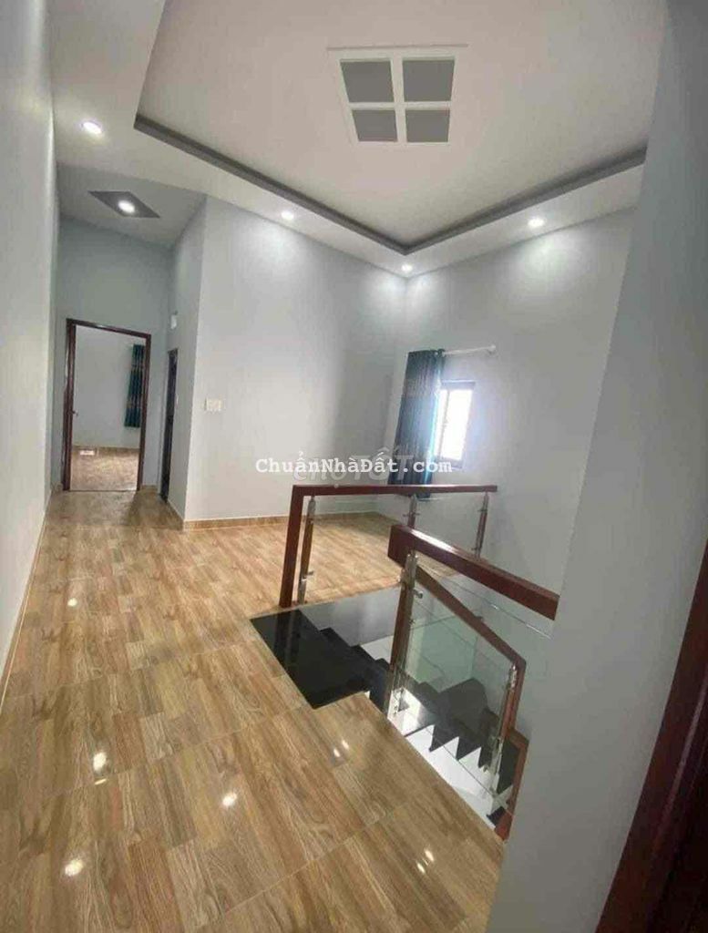 KẸT TIỀN CẦN BÁN GẮP CĂN NHÀ DƯỚI BÌNH CHÁNH