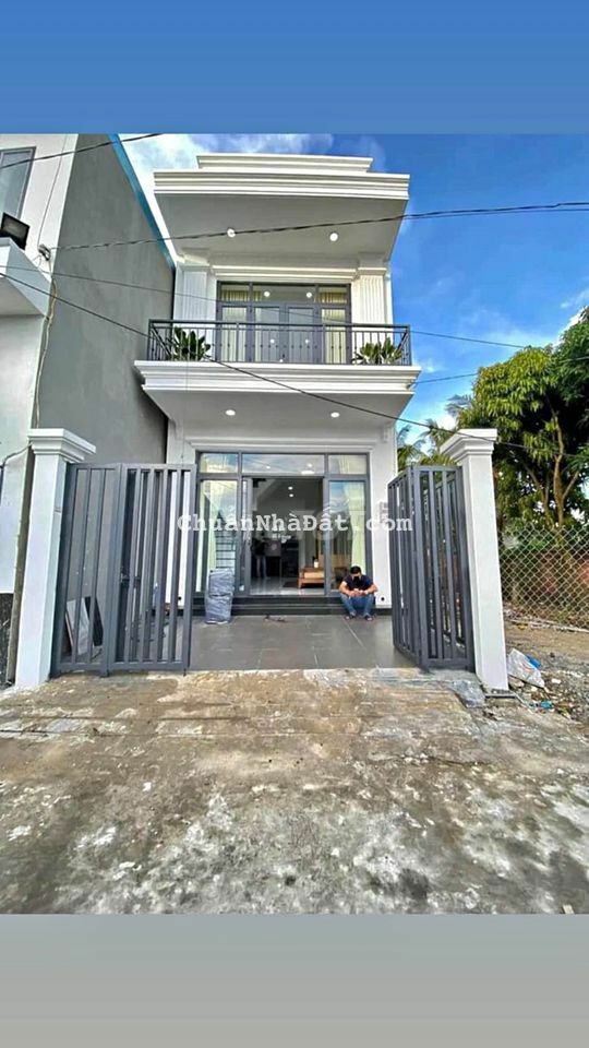 NHÀ 1 TRỆT 1 LẦU DT 80M2 SỔ HỒNG RIÊNG