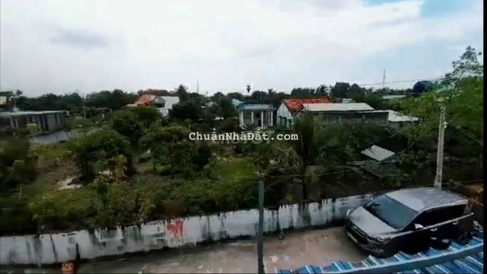 Nhà 1 trệt 1 lầu xã tân quý tây bình chánh