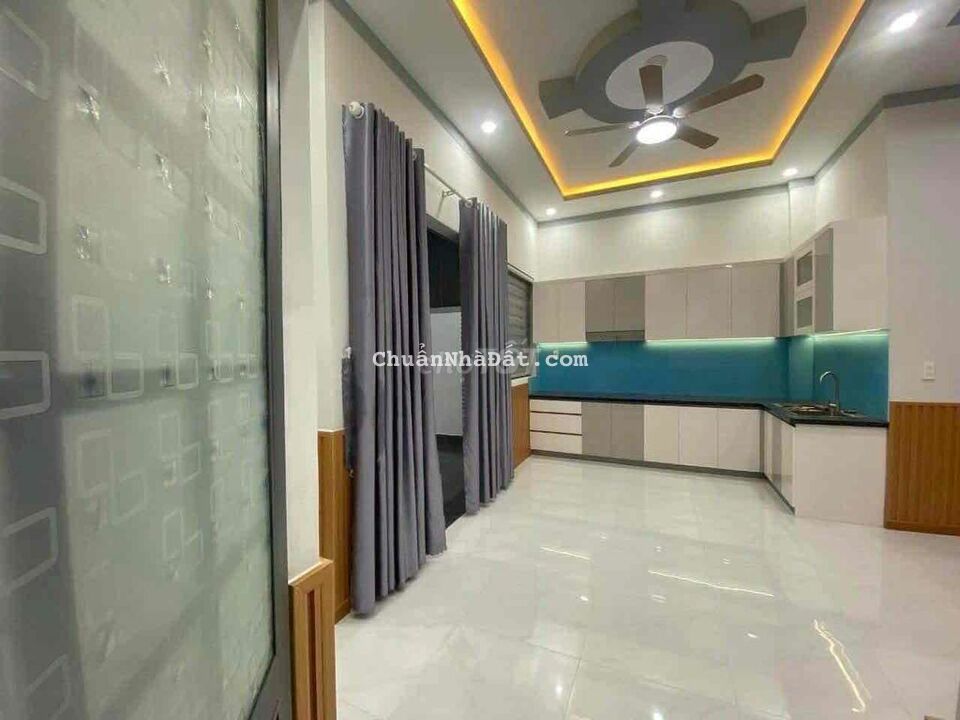 CHÍNH CHỦ CẦN BÁN GẮP CĂN NHÀ CẤP4 85M2 DƯỚI BÌNH CHÁNH