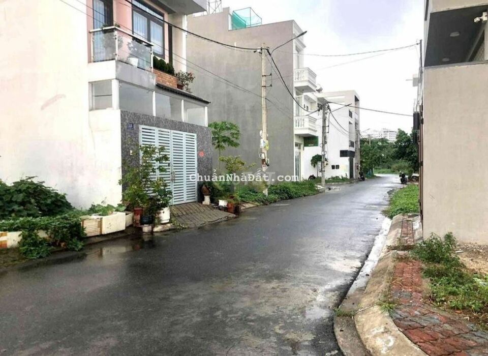 🆘🆘 NHÀ 2 TẤM XÂY KIÊNG CỐ ĐẸP LUNG LINH TÂN KIÊN 702