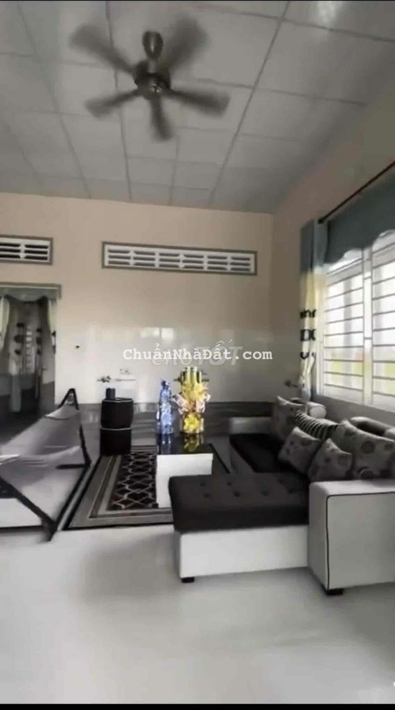 CHÍNH CHỦ CẦN BÁN GẮP CĂN NHÀ 520TRIỆU DƯỚI BIINHF CHÁNH