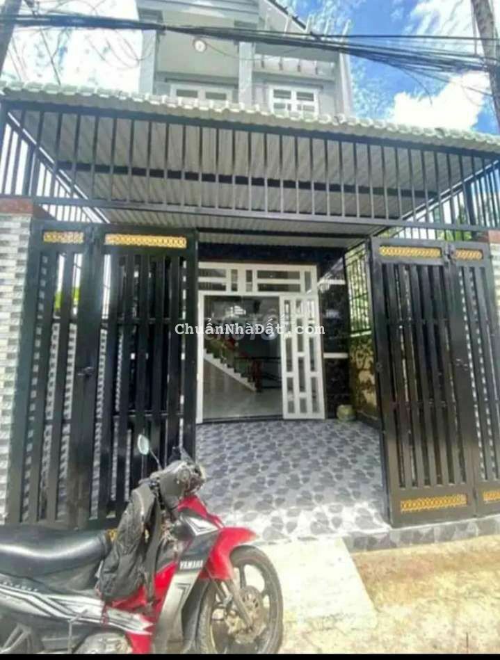 CẦN BÁN GẤP CĂN NHÀ GẦN NGAY TRUNG TÂM BÌNH CHÁNH