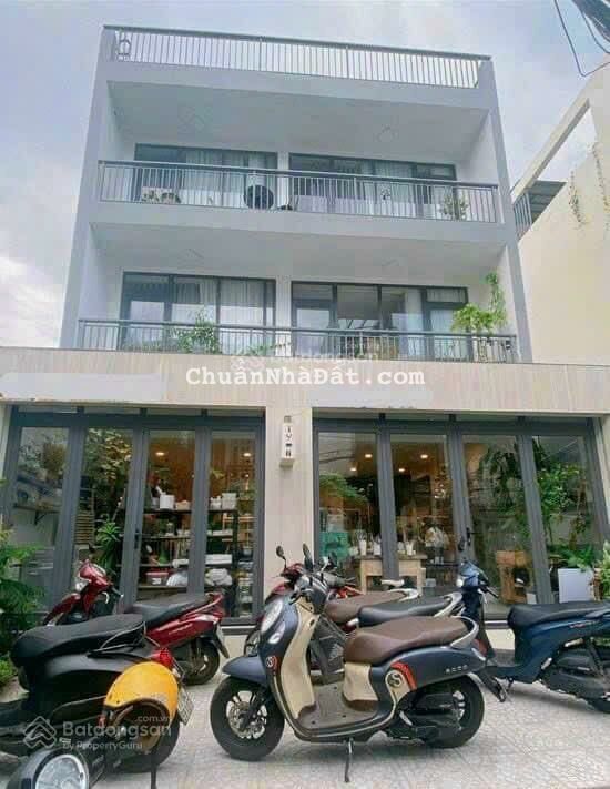 Nhà xây dạng biệt thự 7x15m, hẻm oto Bùi Đình Túy Bình Thạnh, 4 tấm, gara xe hơi giá nhỉnh 14 tỷ TL