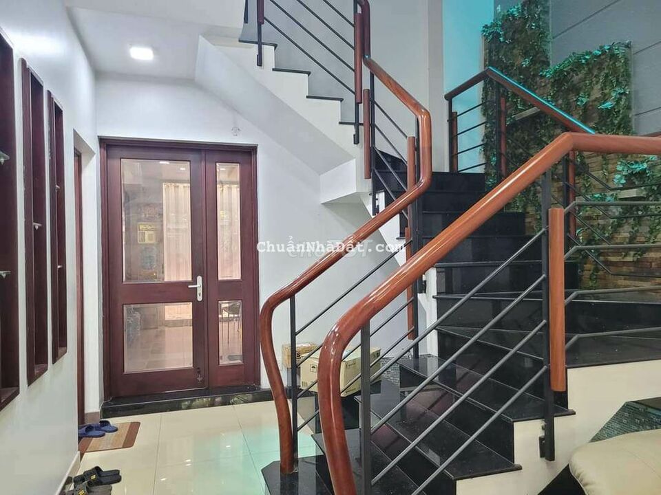 𝐐𝐔𝐀́ 𝐑𝐄̉- BIỆT THỰ BÌNH LỢI (7×18m)- 7PN- Gấp bán