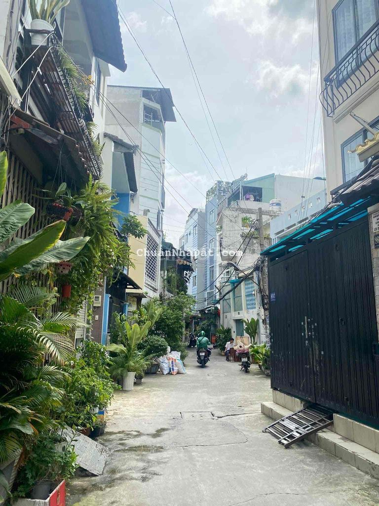 NHÀ XÔ VIẾT NGHỆ TĨNH THÔNG QUA D2- XE HƠI ĐẬU CỬA - 4.X TỶ NHÀ XÔ VIẾT NGHỆ TĨNH THÔNG QUA D2- XE HƠI ĐẬU CỬA - 4.X TỶ