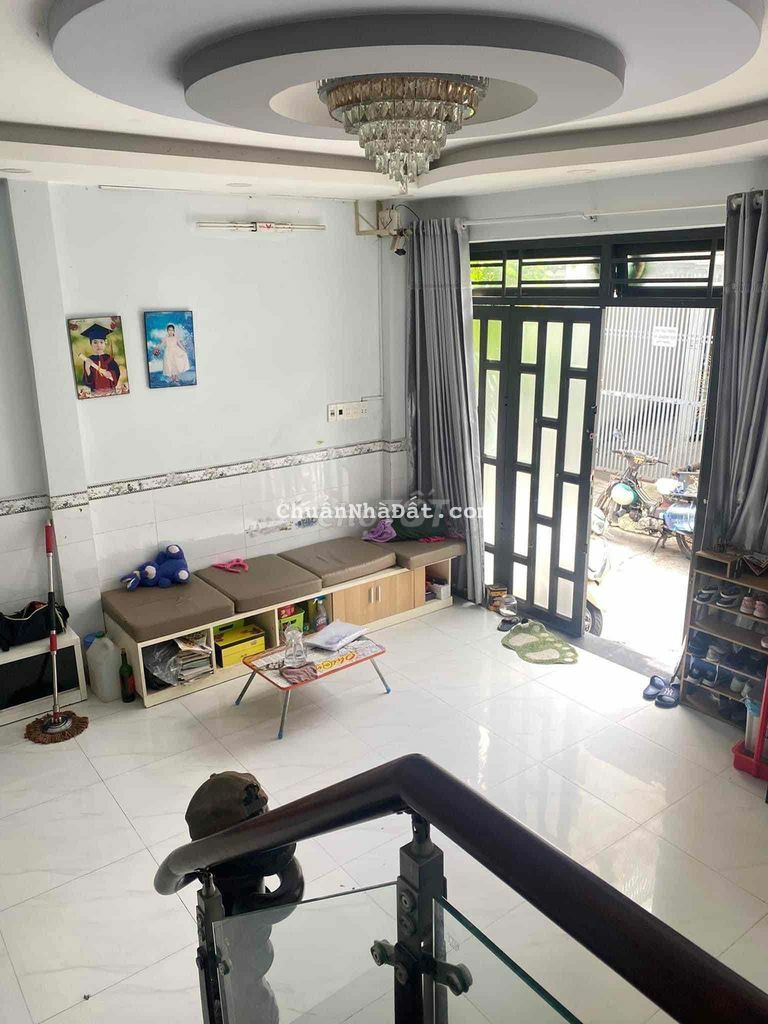 NHÀ XÔ VIẾT NGHỆ TĨNH THÔNG QUA D2- XE HƠI ĐẬU CỬA - 4.X TỶ NHÀ XÔ VIẾT NGHỆ TĨNH THÔNG QUA D2- XE HƠI ĐẬU CỬA - 4.X TỶ