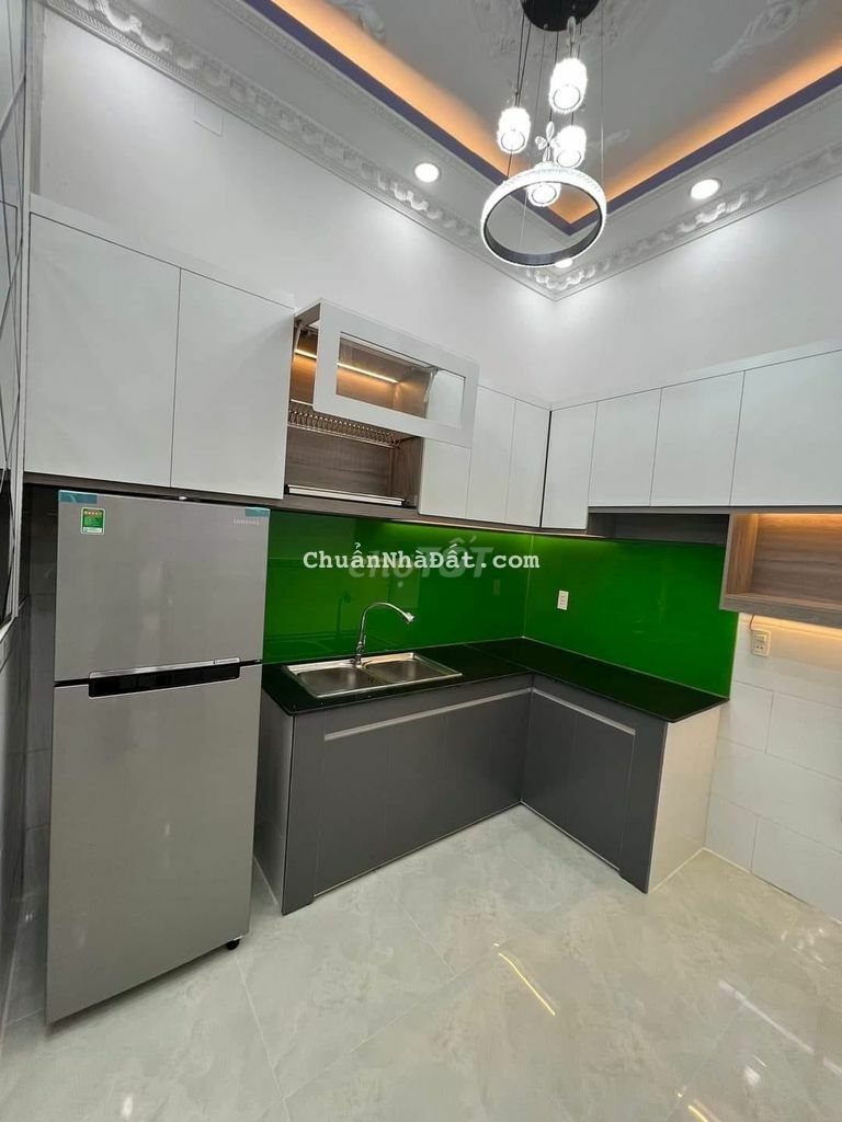 Bán nhà hẻm Đinh Bộ Lĩnh, P26. DT 32,1m2, trệt, 1 lầu giá 2 tỷ, SHR