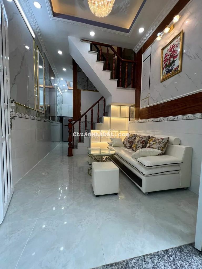 Bán nhà hẻm Đinh Bộ Lĩnh, P26. DT 32,1m2, trệt, 1 lầu giá 2 tỷ, SHR