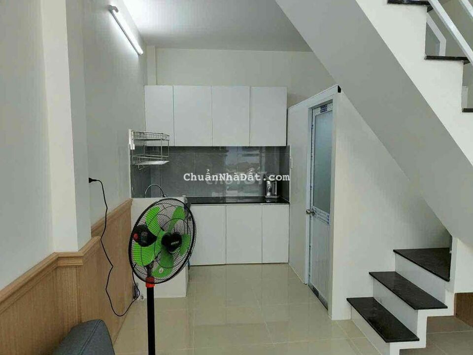 Bán gấp nhà hẻm SHR Đ. Bạch Đằng BT 1 tỷ410/36m2