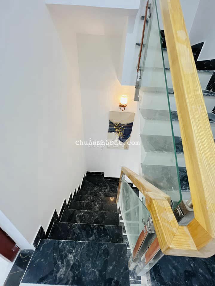 CẦN BÁN NHÀ HẼM 107 NGÔ ĐỨC KẾ QUẬN BÌNH THẠNH GIÁ 1 TỈ 850