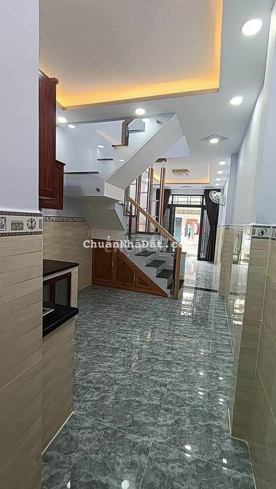 Bán nhà hẻm 1 sẹc Lê Quang Định giá 1.95 tỷ, SHR