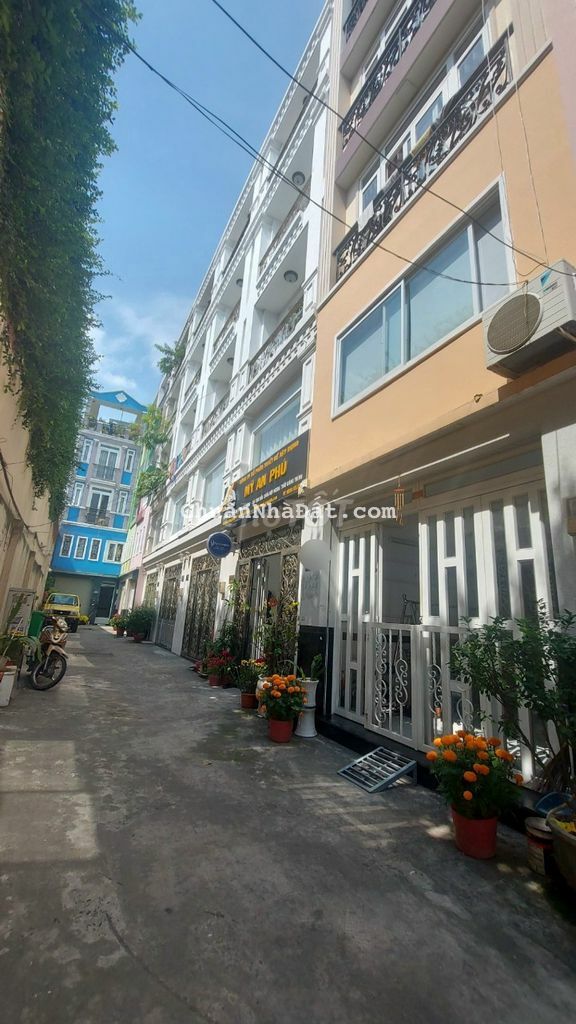 Cần bán gấp nhà đường Lê Quang Định, P11, Bình Thạnh chỉ 7,9ty
