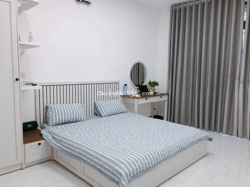 Bán nhà gần Chợ Bà Chiểu- Lê Quang Định, P7, BT 4,5x10m giá 6,6tỷ TL