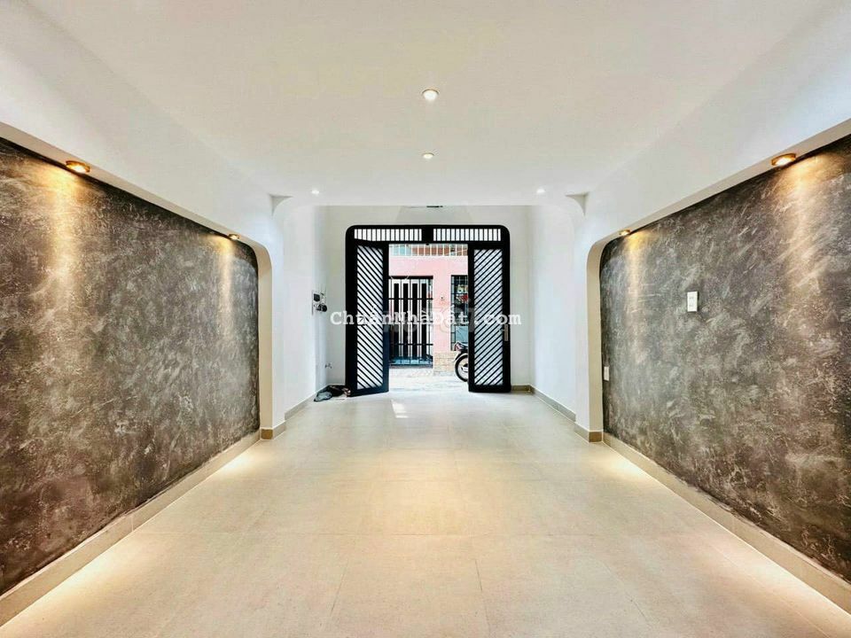 BÁN NHÀ 2 LẦU ĐƯỜNG NGUYỄN GIA TRÍ (D2), PHƯỜNG 25, BÌNH THẠNH