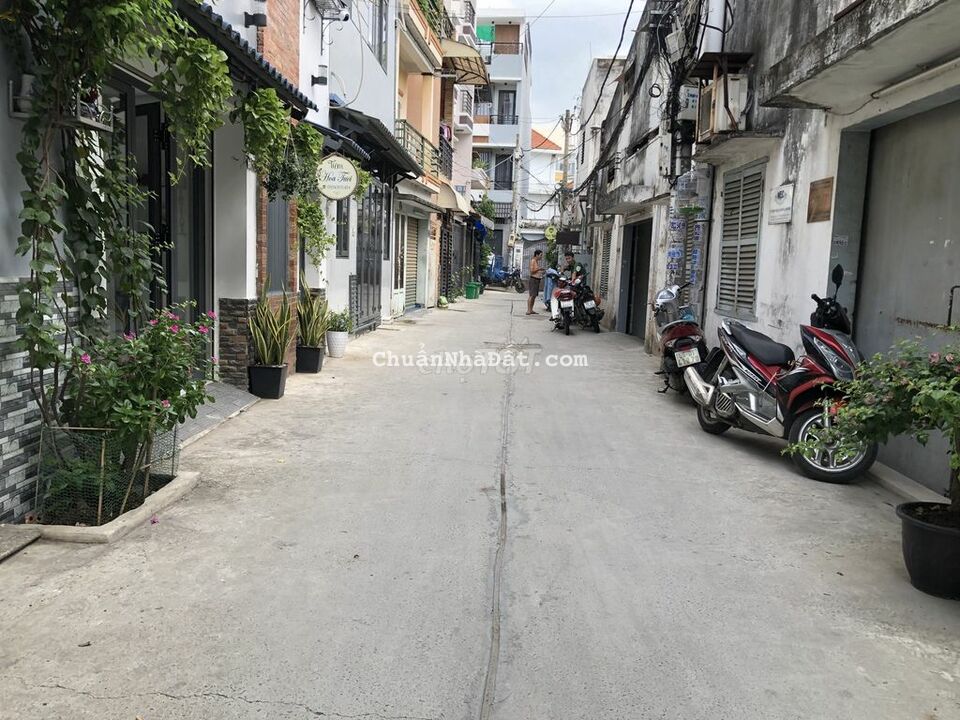 Cần bán nhà HXH đường Hoàng Hoa Thám, Dt 4x13m, 4 tầng, giá 7,5 tỷ TL Cần bán nhà HXH đường Hoàng Hoa Thám, Dt 4x13m, 4 tầng, giá 7,5 tỷ TL