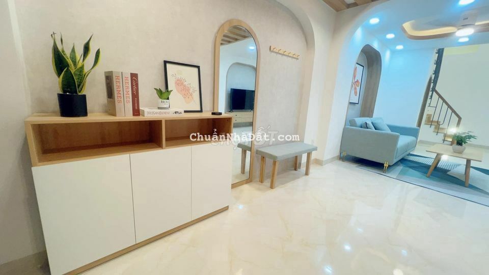 CẦN BÁN NHÀ HẼM 42 HOÀNG HOA THÁM QUẬN BÌNH THẠNH GIÁ 2.4 TỈ