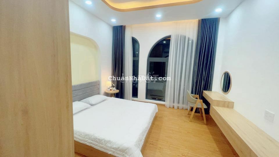 CẦN BÁN NHÀ HẼM 42 HOÀNG HOA THÁM QUẬN BÌNH THẠNH GIÁ 2.4 TỈ