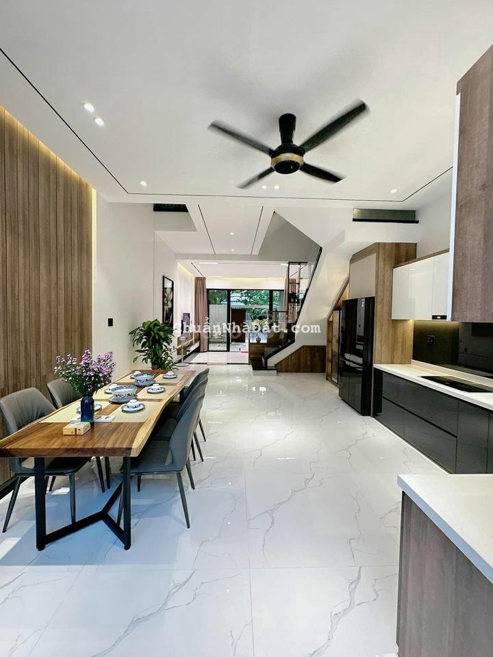 BÁN GẤP NHÀ VỪA HOÀN THIỆN ĐƯỜNG BẠCH ĐẰNG, PHƯỜNG 15, BÌNH THẠNH