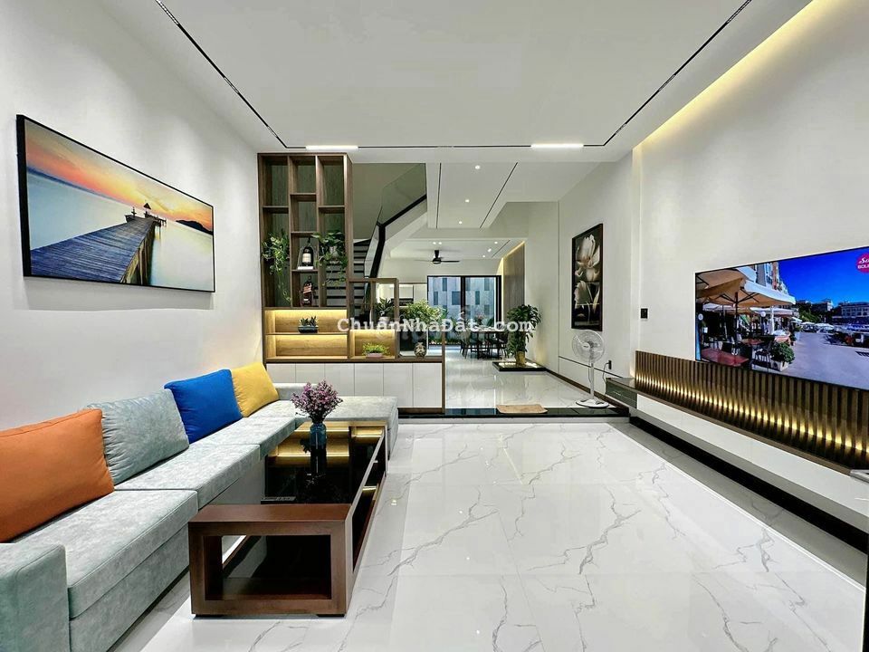 BÁN GẤP NHÀ VỪA HOÀN THIỆN ĐƯỜNG BẠCH ĐẰNG, PHƯỜNG 15, BÌNH THẠNH