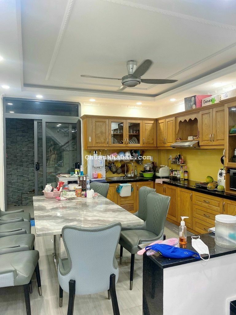 CẮT LỖ BÁN NHÀ 4 TẦNG 7 PHÒNG NGỦ HXH Nở Trang Long P13 Bình Thạnh