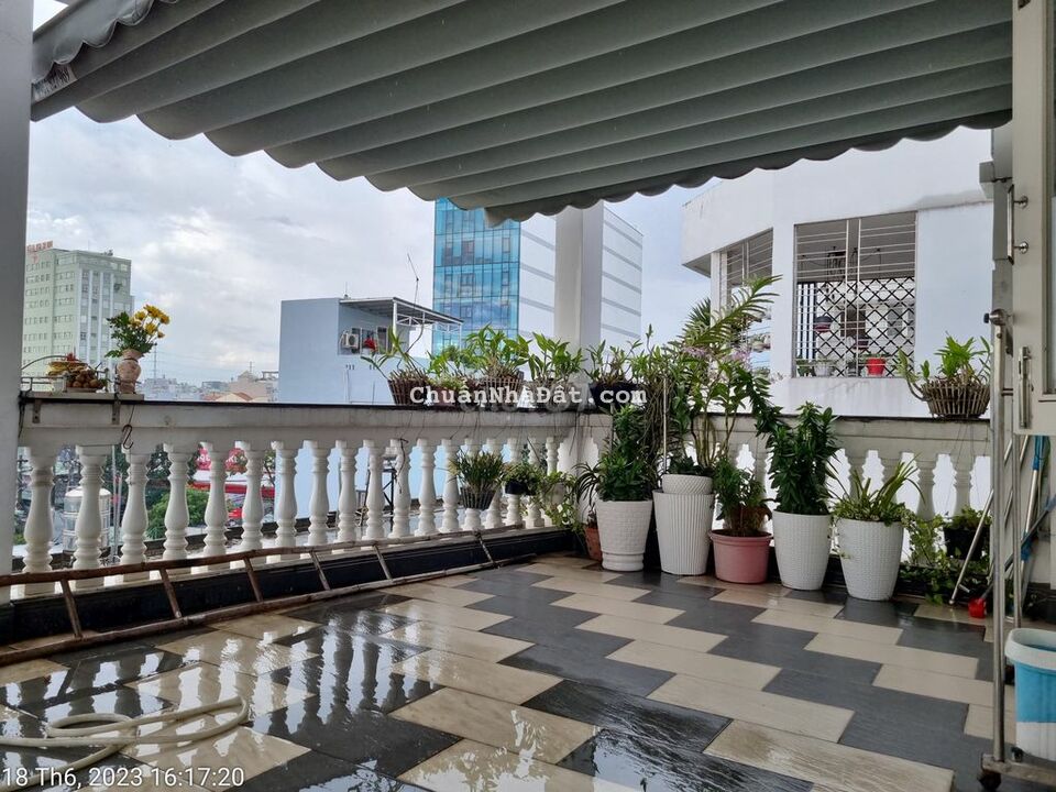 Sát VINCOM, HXH, Căn góc 2 mặt tiền Nguyễn Xí, ngang khủng,10.5 tỷ TL.