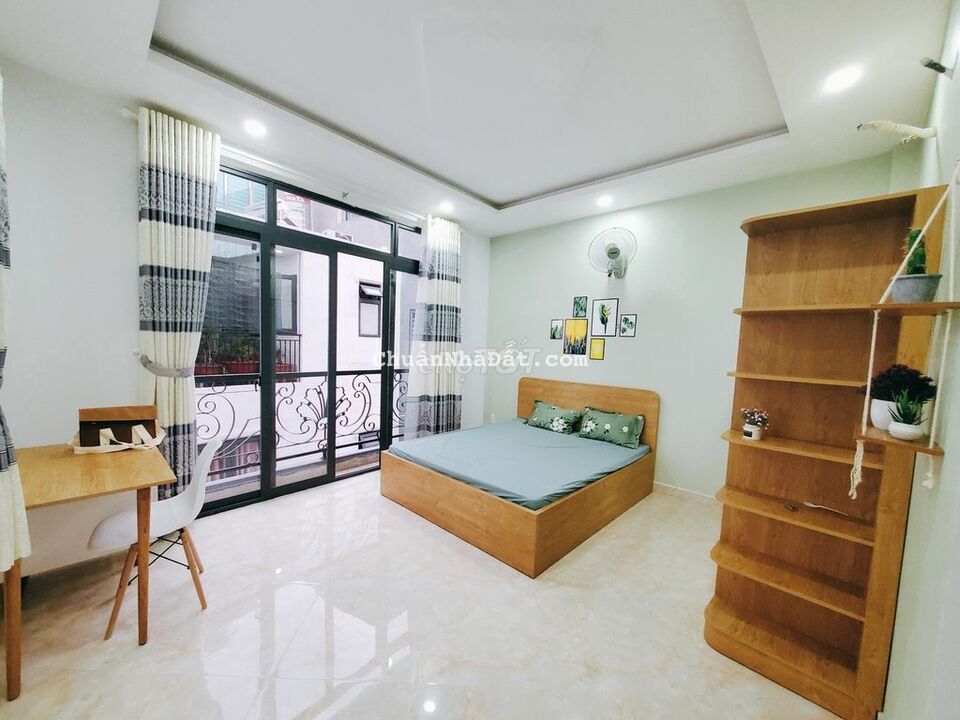 Bán nhà h10m đường Đặng Thuỳ Trâm gần trường đại học Văn Lang 4x15m