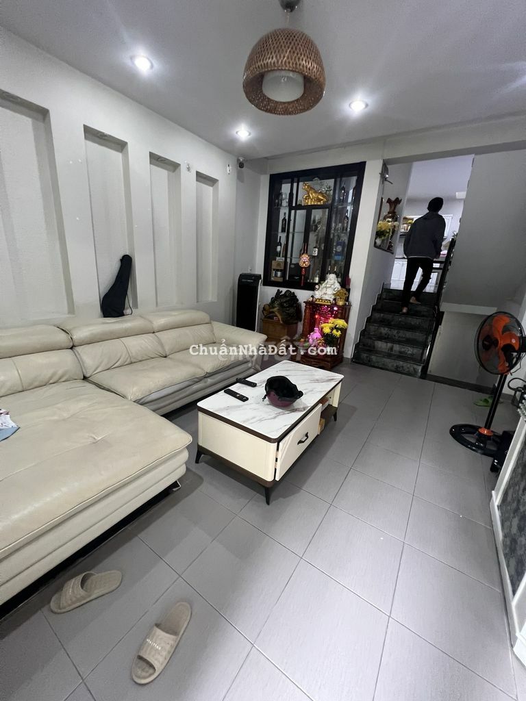 Siêu Phẩm Nhà Bùi Đình Túy 6 PN, Đầy Đủ Tiện Nghi, Xe Hơi Đỗ