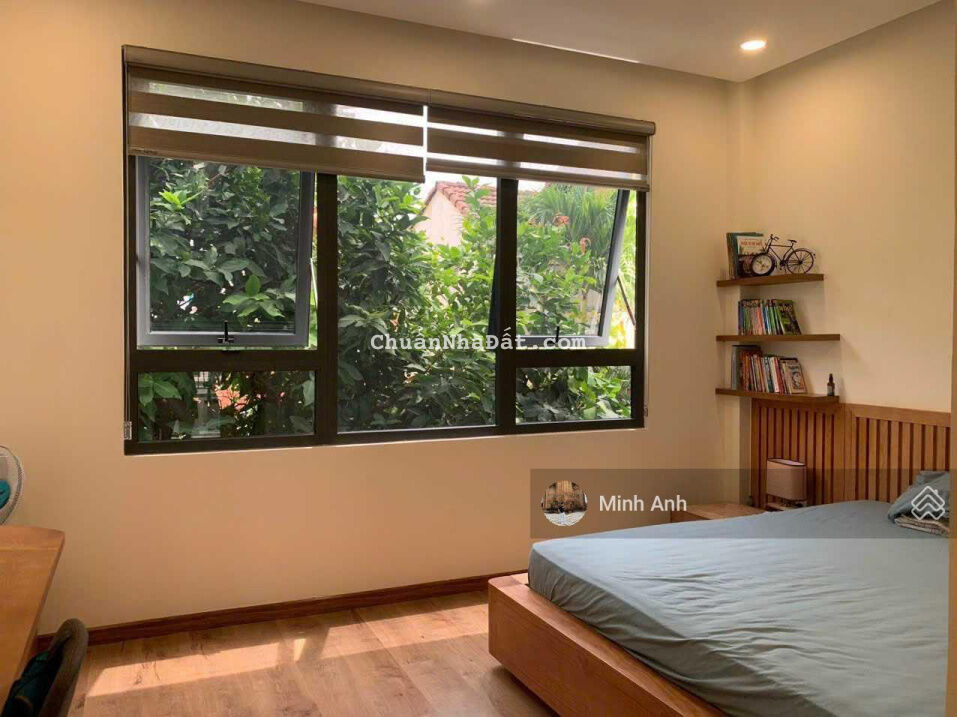 Nhà mới cứng 100% ở ngay hẻm xe hơi 1 trục ngay Nguyễn Văn Đậu, 60m2, sát mặt tiền, giá rẻ