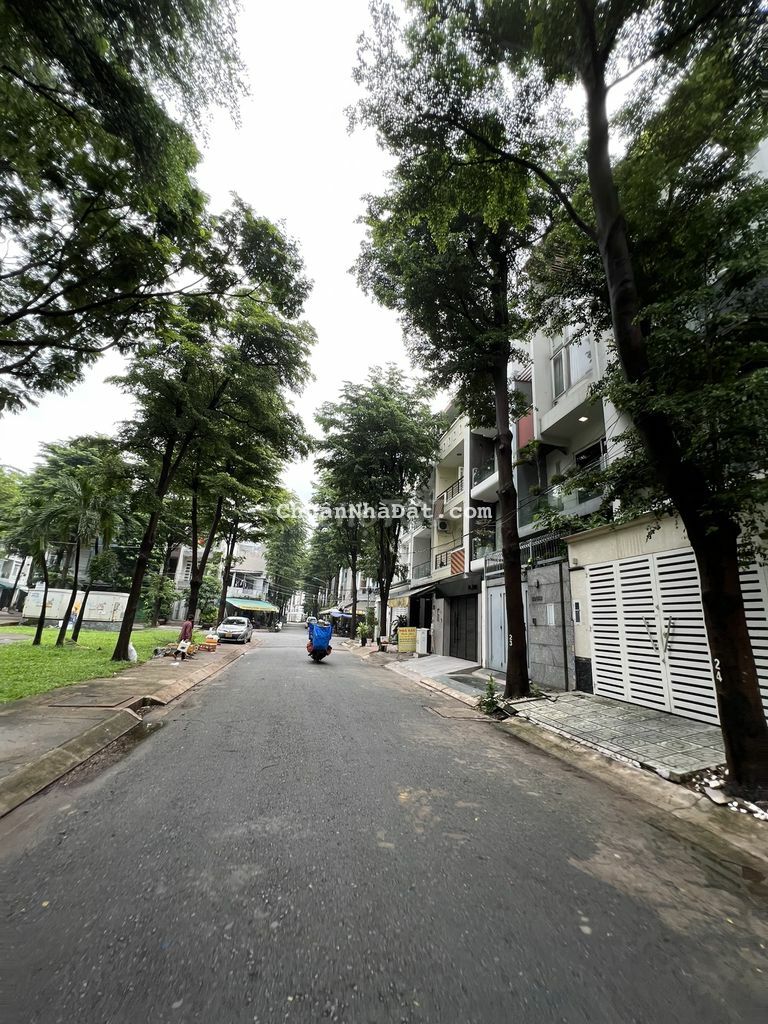 Cần Bán nhà Đặng Thuỳ Trâm-Bình Thạnh.(4.2x15m)GPXD:5Tầng nhỉnh 6 tỷ