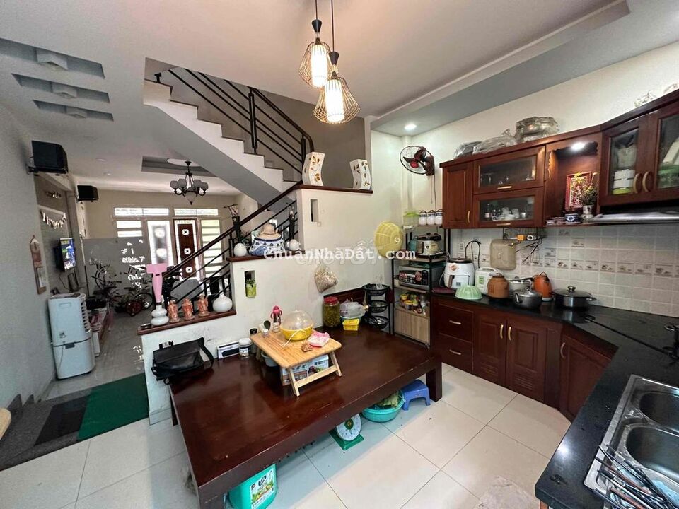 Bán nhà đường 12m Đặng Thuỳ Trâm ,P.13,BT 4.5x16 ,4T giá 8.2 tỷ tl