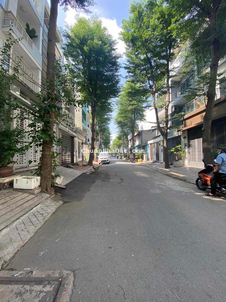 Bán nhà đường 12m Đặng Thuỳ Trâm ,P.13,BT 4.5x16 ,4T giá 8.2 tỷ tl